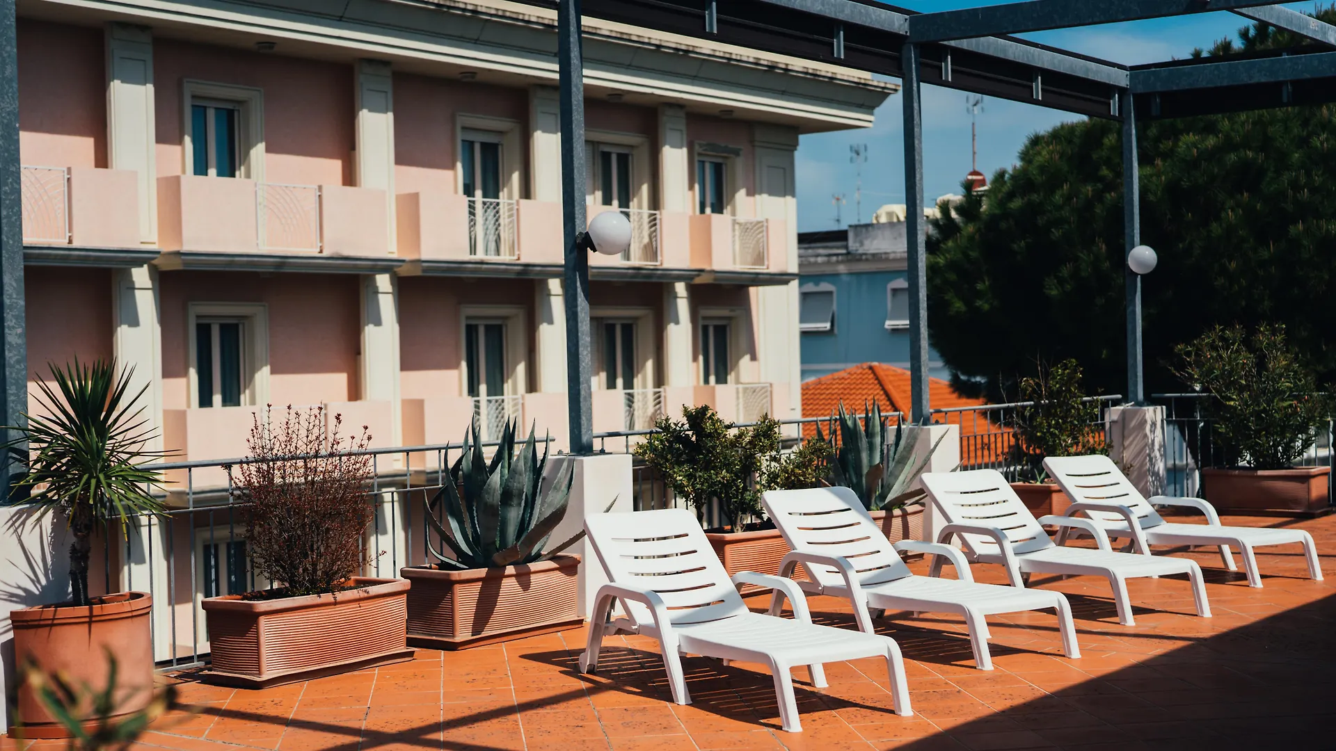 רימיני Arcangelo Roof Hotel